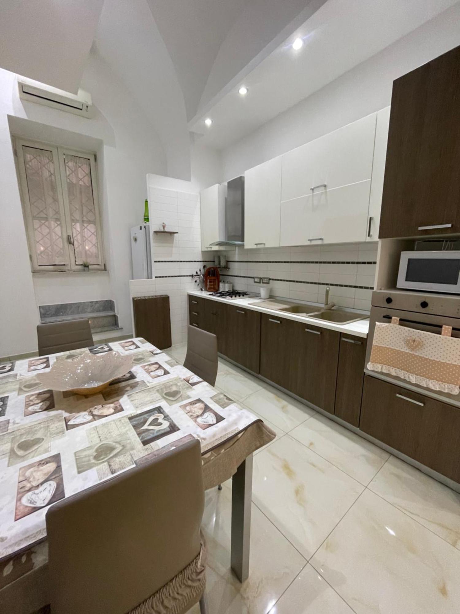 Plebiscito House Apartment Naples